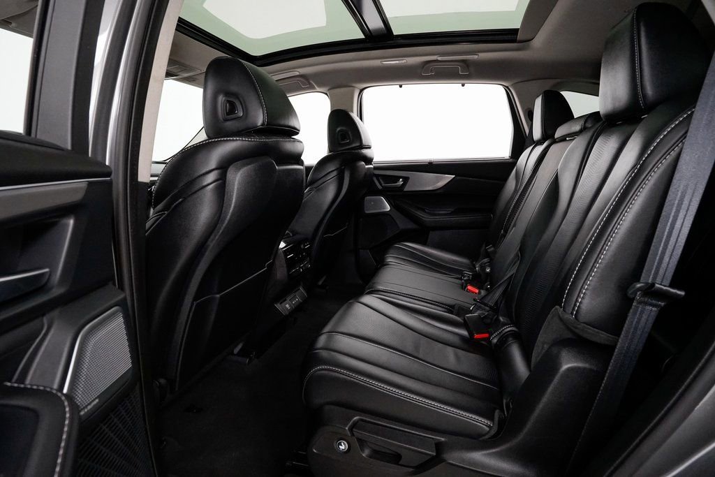 Used 2025 Acura MDX w/ Technology Package image 26