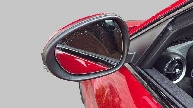 Used 2023 Alfa Romeo Giulia Ti w/ Active Assist Plus Package image 31