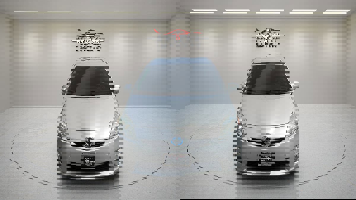 Used 2011 Toyota Prius Three w/ Navigation Pkg FWD image 8