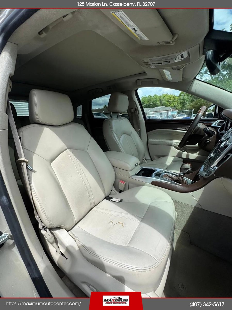 Used 2010 Cadillac SRX Luxury FWD image 9