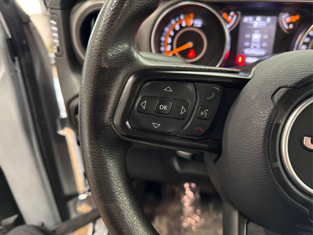 Used 2022 Jeep Wrangler Unlimited Sport image 27