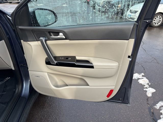 Used 2022 Kia Sportage EX w/ EX Technology Package image 8