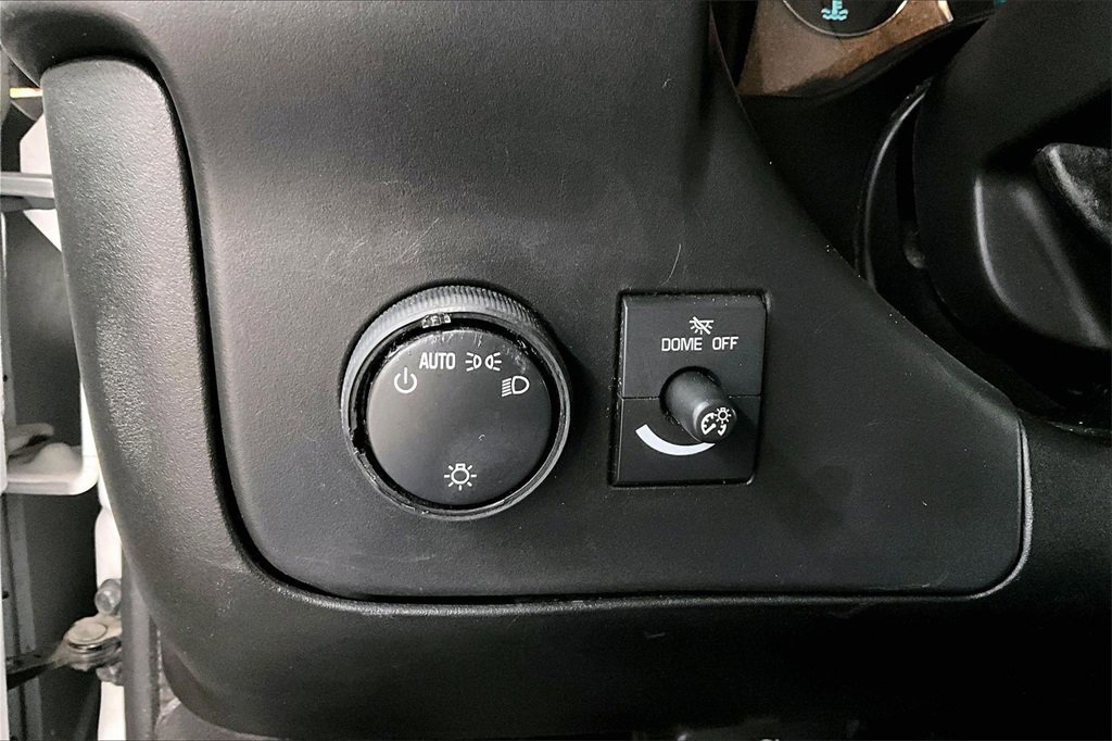 Used 2020 Chevrolet Express 3500 LT w/ LT Preferred Equipment Group image 15