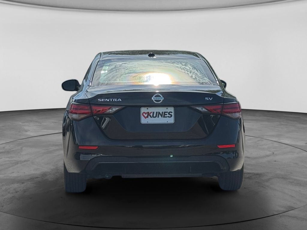 Used 2023 Nissan Sentra SV FWD image 7