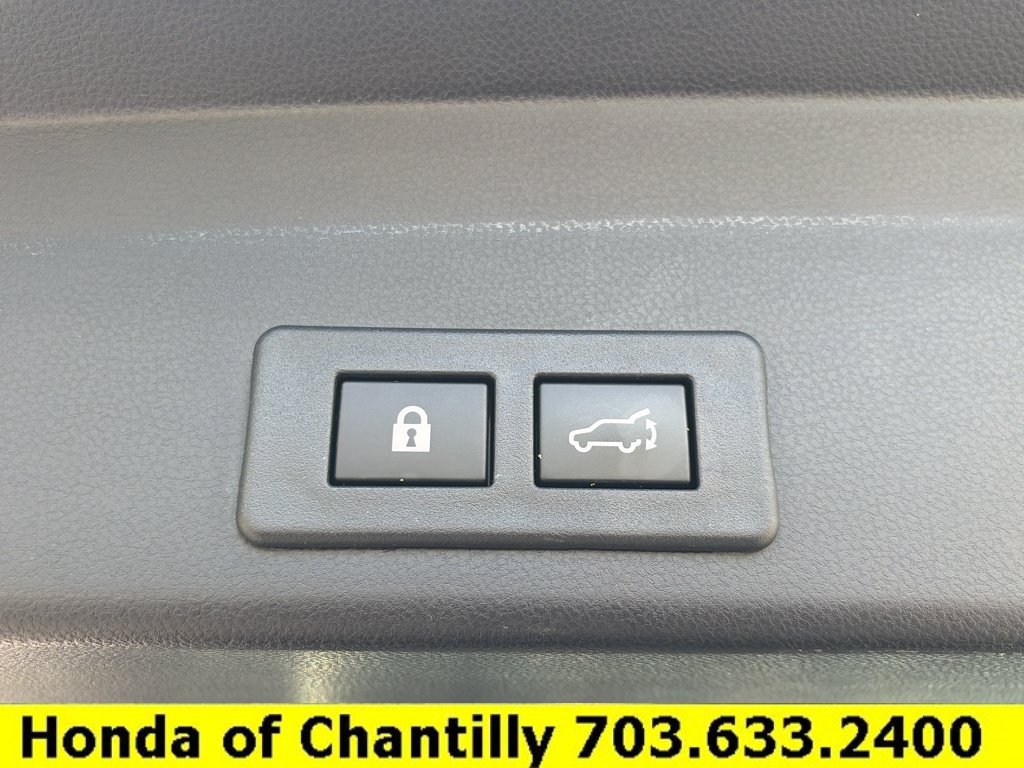 Used 2023 Subaru Ascent Limited AWD/4WD image 26