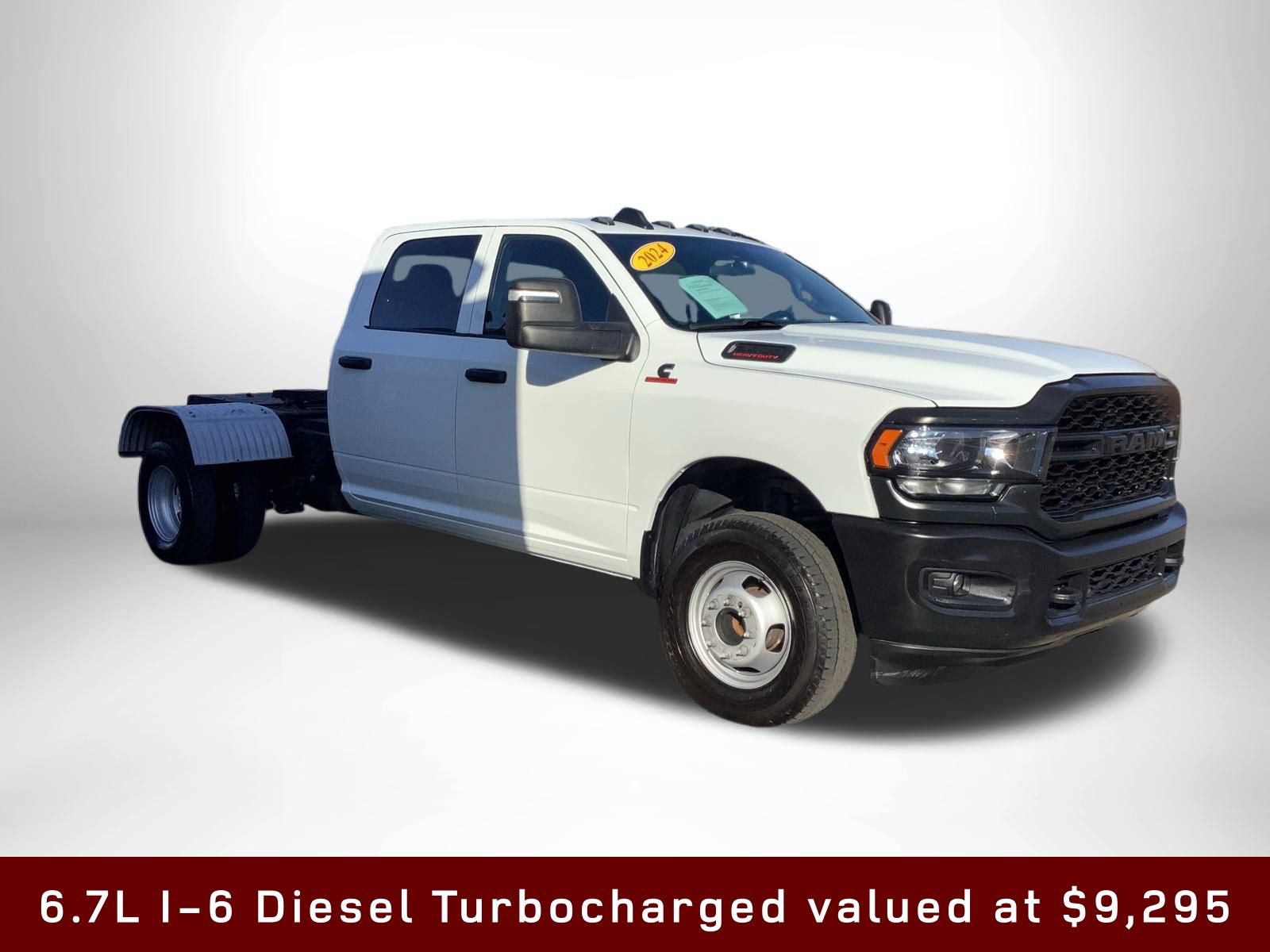 Used 2024 RAM 3500 Tradesman w/ Max Tow Package AWD/4WD image 4