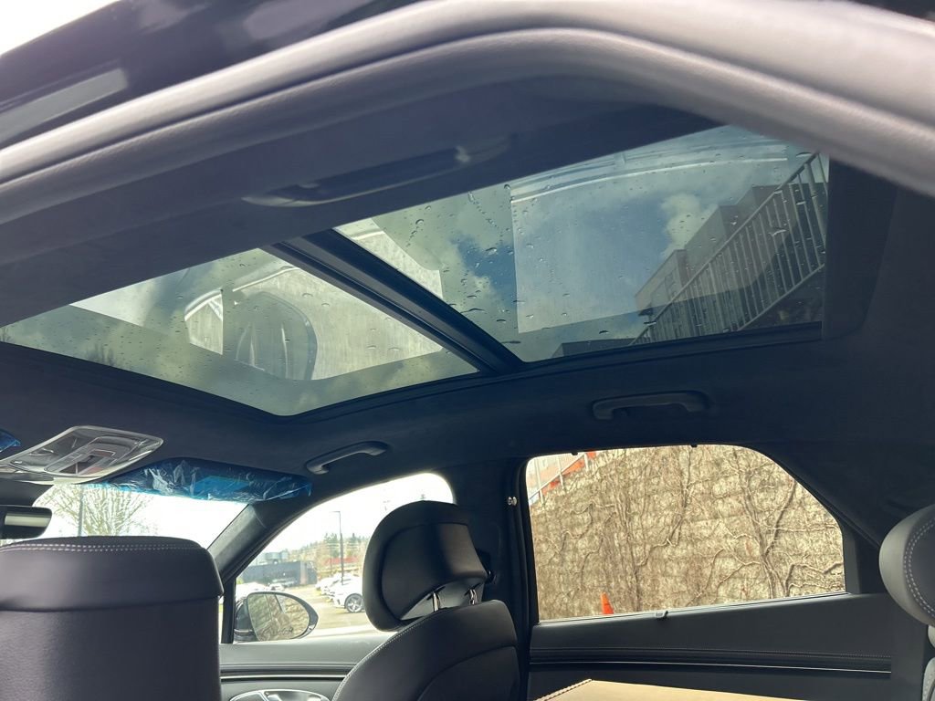 Certified 2025 Genesis GV70 3.5T Sport w/ Sport Prestige Package image 16