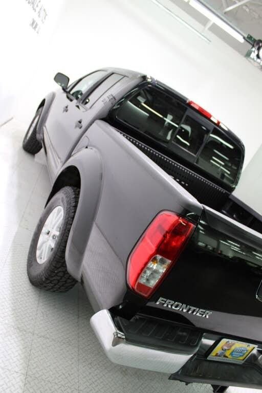 Used 2016 Nissan Frontier SV image 36