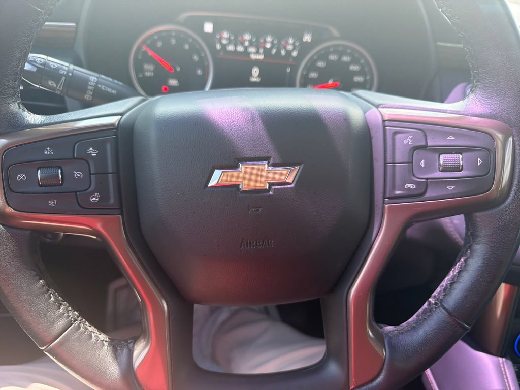 Used 2021 Chevrolet Tahoe High Country w/ Premium Package AWD/4WD image 17