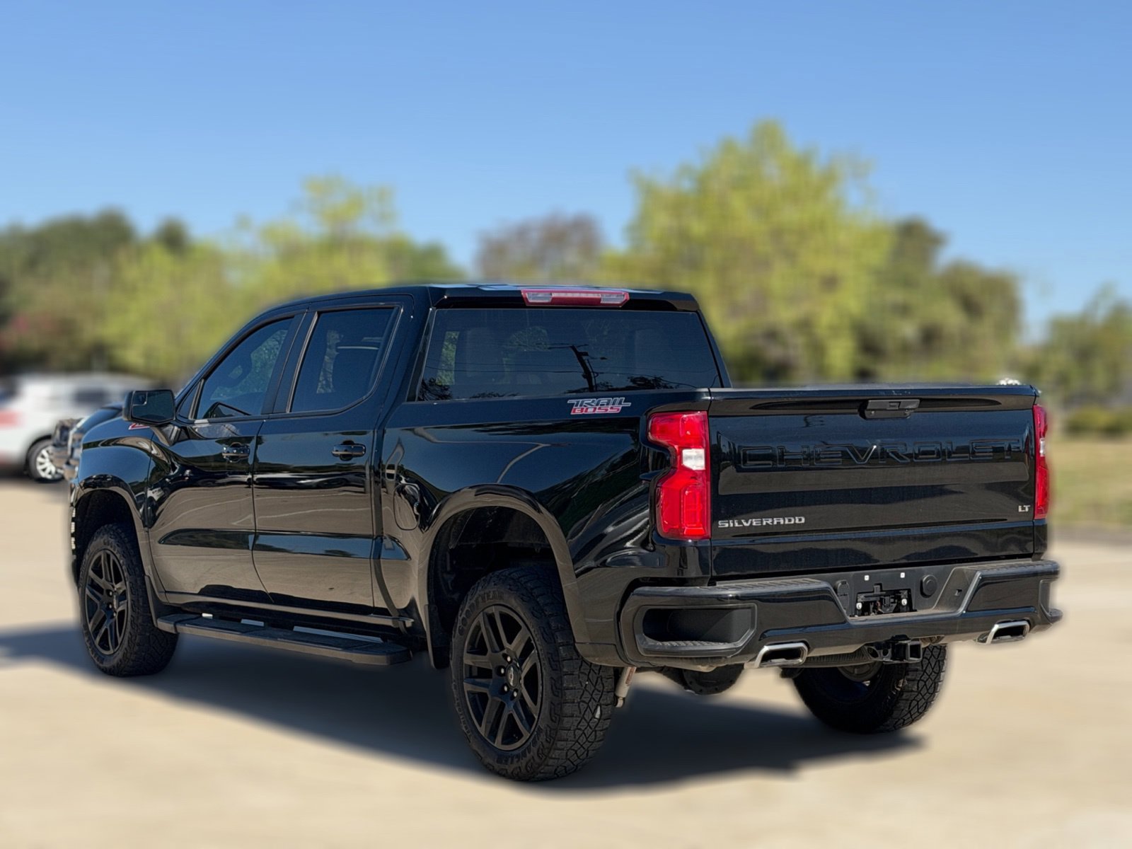 Used 2022 Chevrolet Silverado 1500 LT Trail Boss AWD/4WD image 7