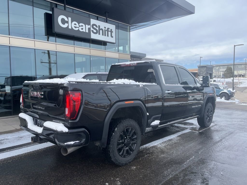 Used 2021 GMC Sierra 3500 Denali w/ Denali Black Diamond Edition image 5