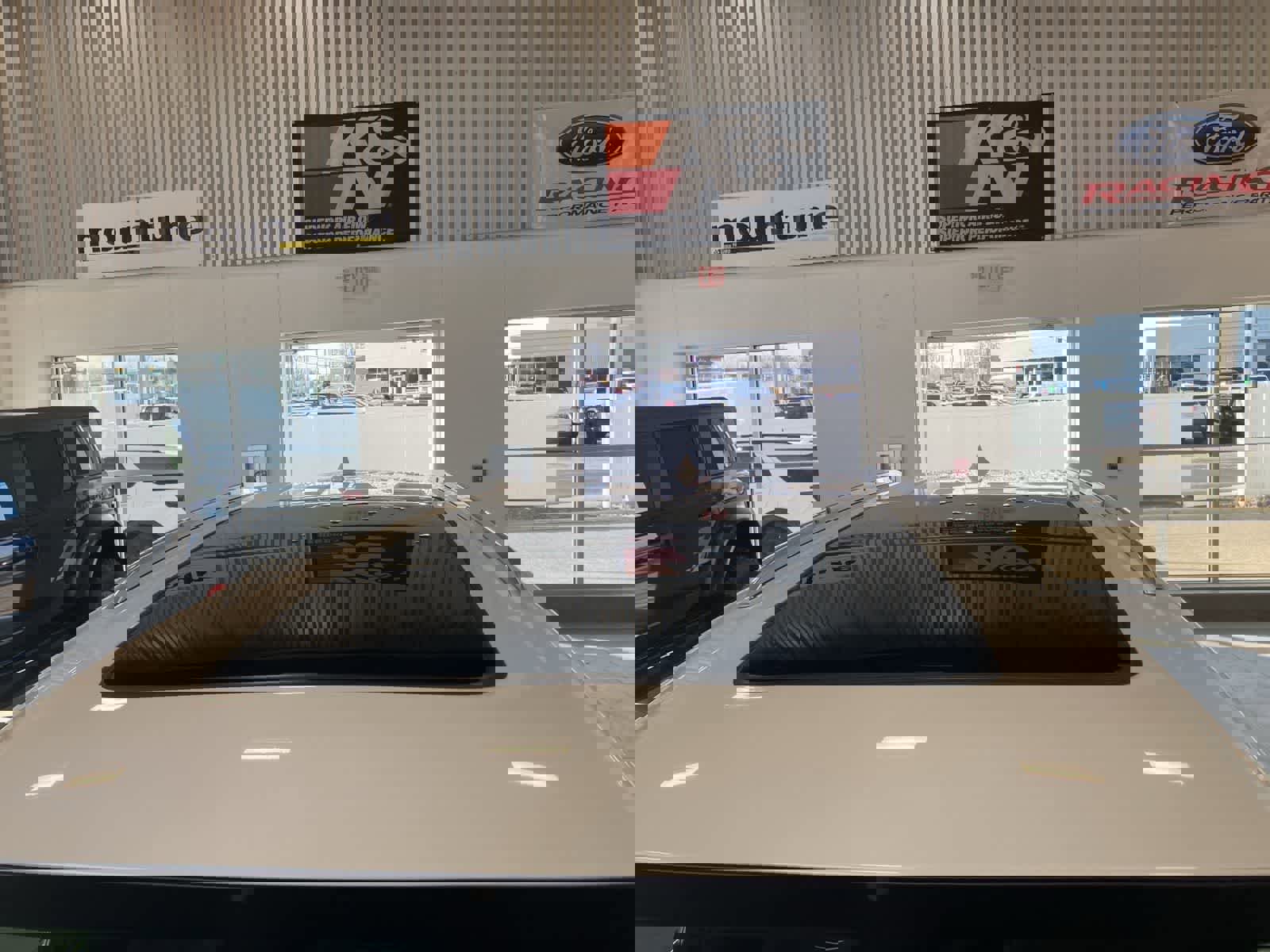 Used 2024 Cadillac XT6 Premium Luxury w/ LPO, Floor Liner Package image 10