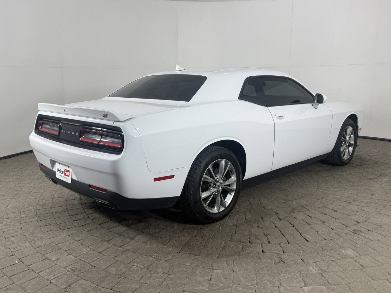 Used 2020 Dodge Challenger GT w/ Plus Package image 9