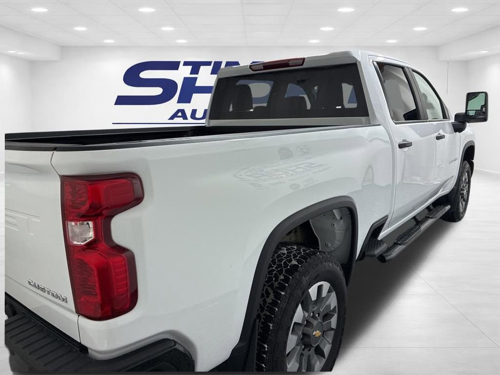Used 2025 Chevrolet Silverado 2500 Custom w/ Custom Value Package image 5