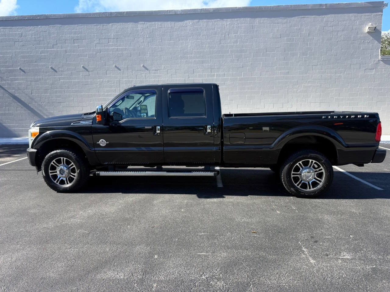 Used 2014 Ford F350 Platinum AWD/4WD image 34