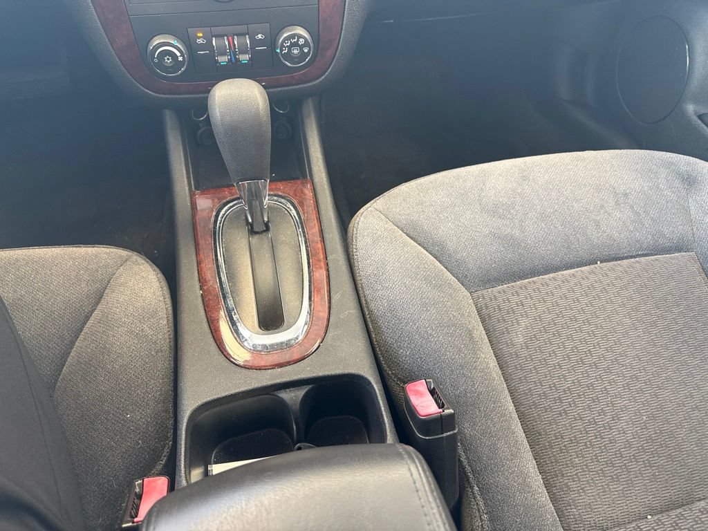 Used 2009 Chevrolet Impala LS FWD image 21