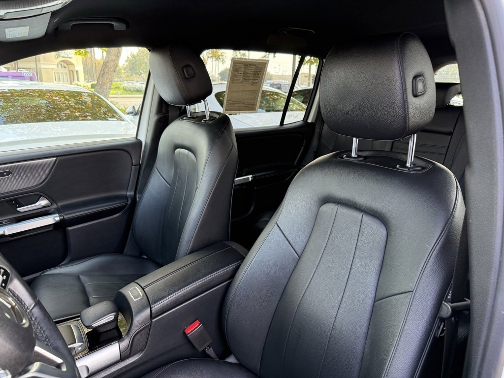 Certified 2022 Mercedes-Benz GLB 250 image 12