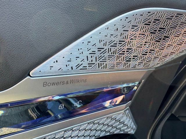 Used 2023 BMW 760i xDrive AWD/4WD image 22