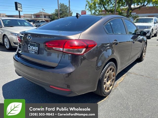 Used 2017 Kia Forte LX w/ LX Popular Package FWD image 5