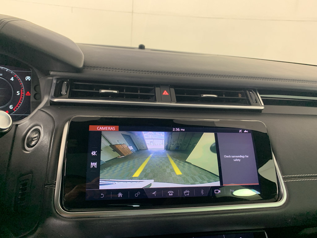 Used 2018 Land Rover Range Rover Velar R-Dynamic SE AWD/4WD image 26