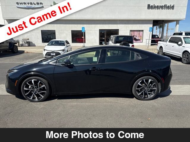 Used 2024 Toyota Prius Prime FWD image 2