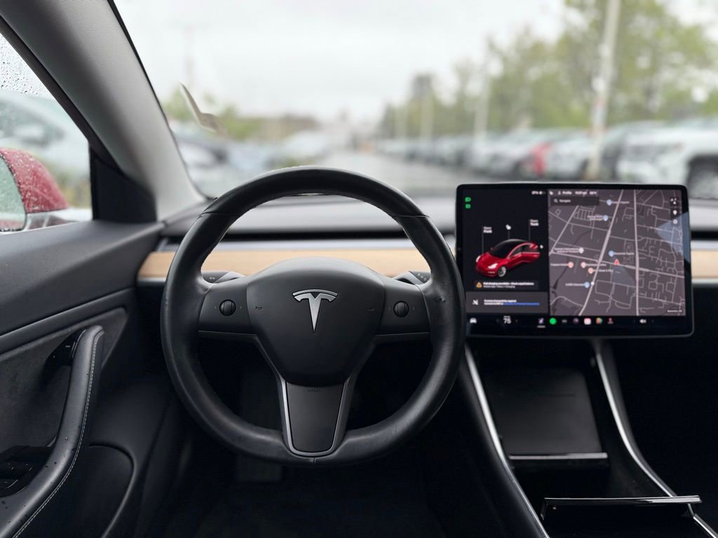 Used 2018 Tesla Model 3 Long Range AWD/4WD image 21