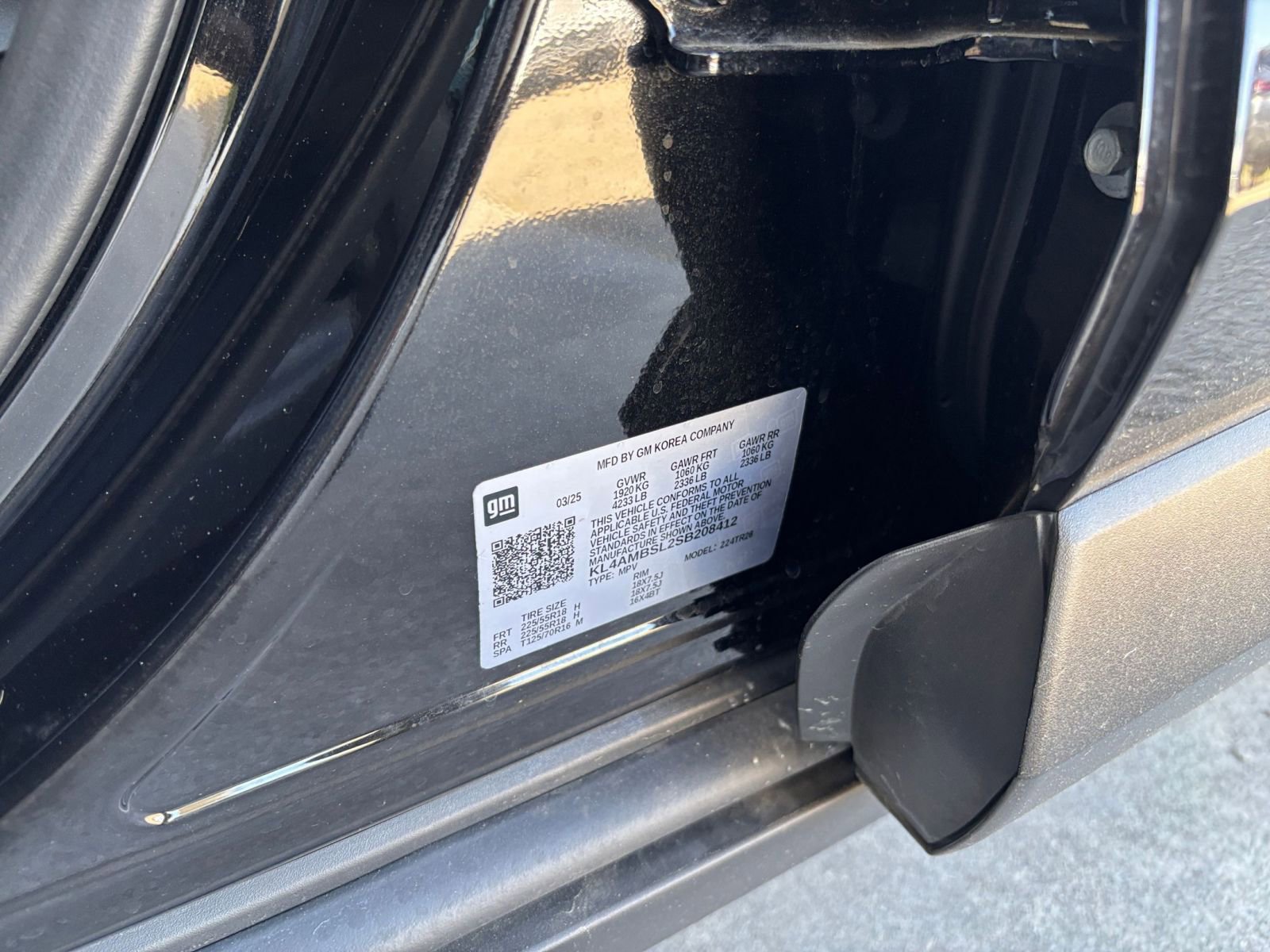 Used 2025 Buick Encore GX Preferred FWD image 29