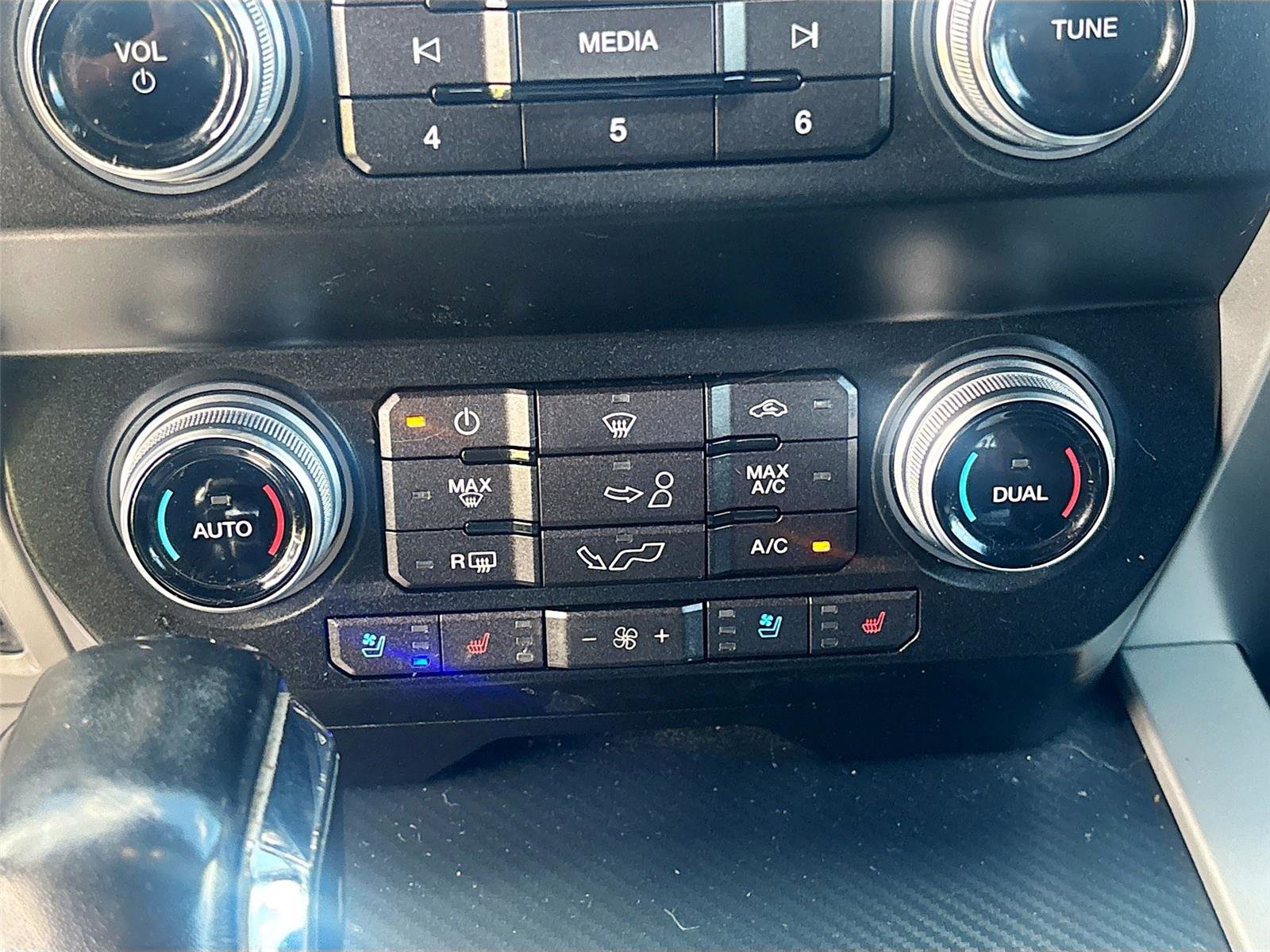 Used 2019 Ford F150 Lariat w/ Equipment Group 502A Luxury image 16