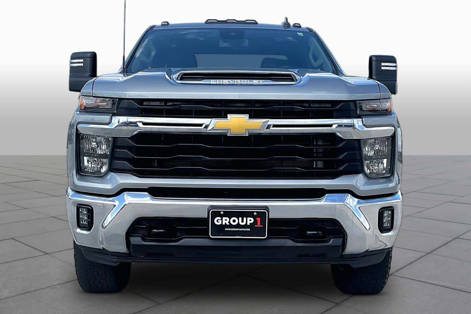 Certified 2024 Chevrolet Silverado 2500 LT AWD/4WD image 4