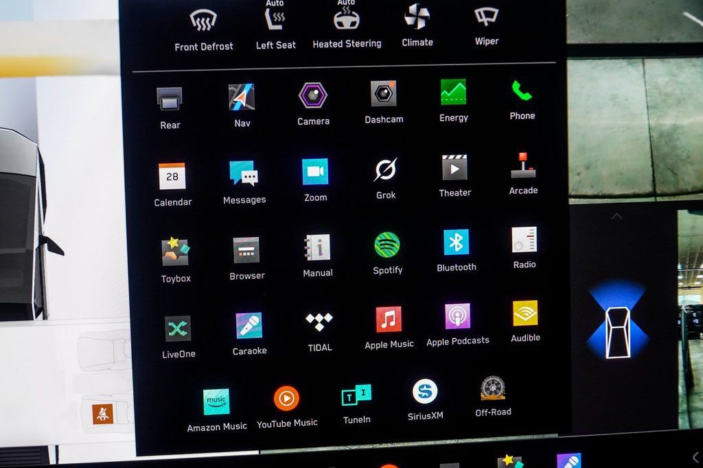 Used 2025 Tesla Cybertruck AWD Crew Cab image 32