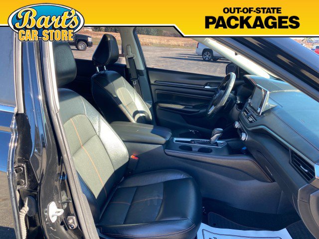 Used 2020 Nissan Altima 2.5 SR w/ Premium Package image 14