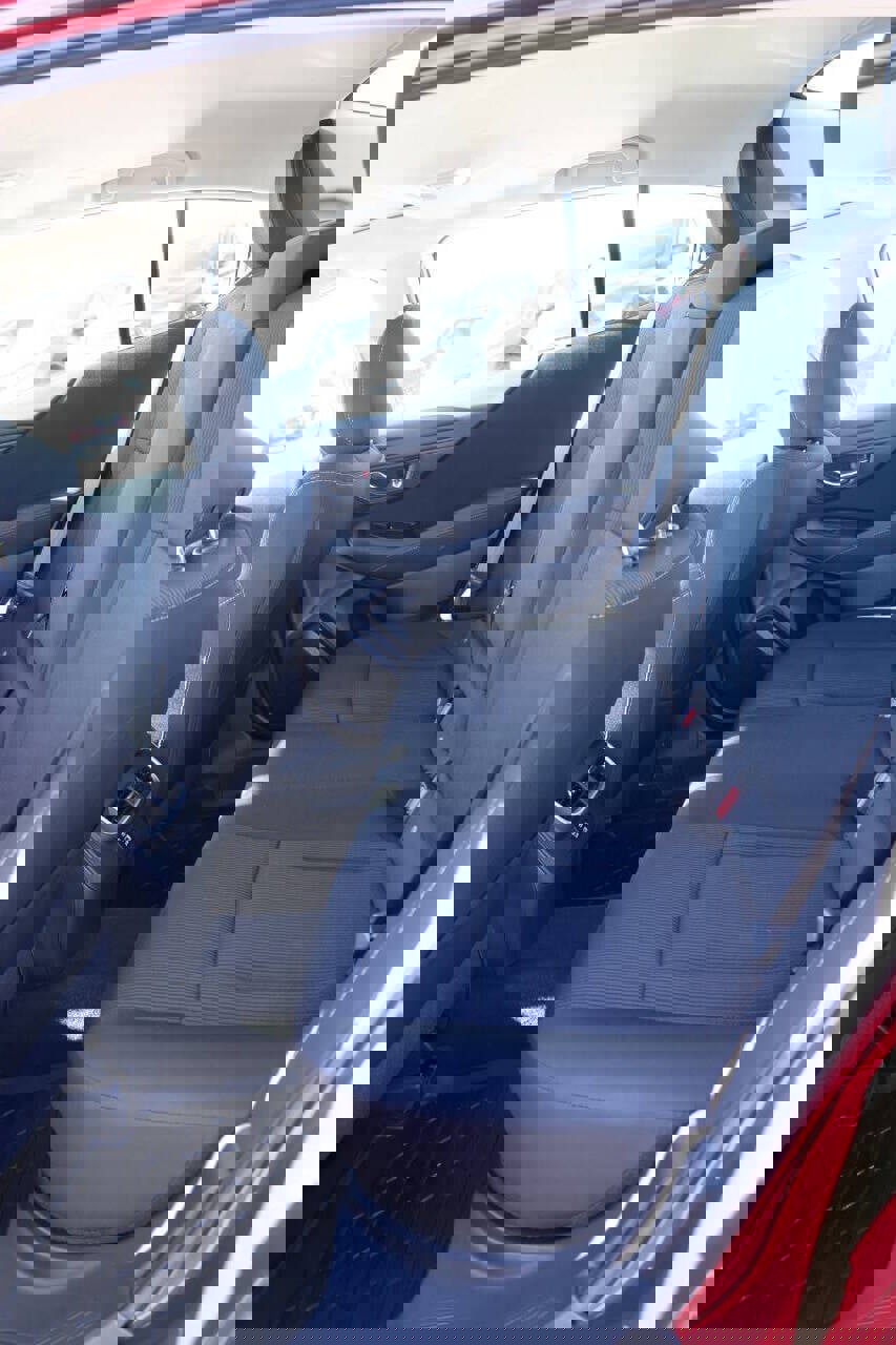 Used 2025 Subaru Legacy Premium AWD/4WD image 17