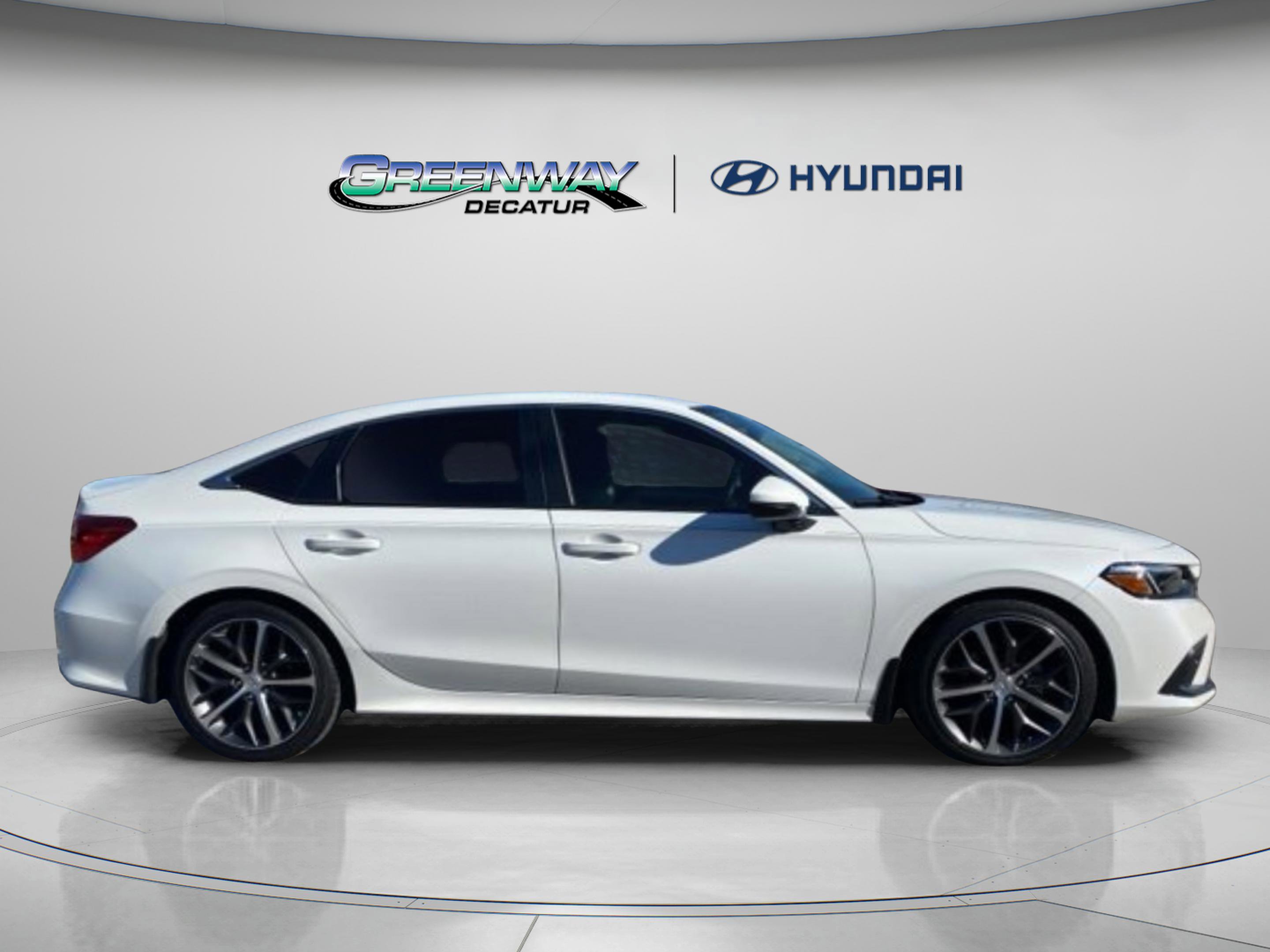 Used 2023 Honda Civic Touring image 7