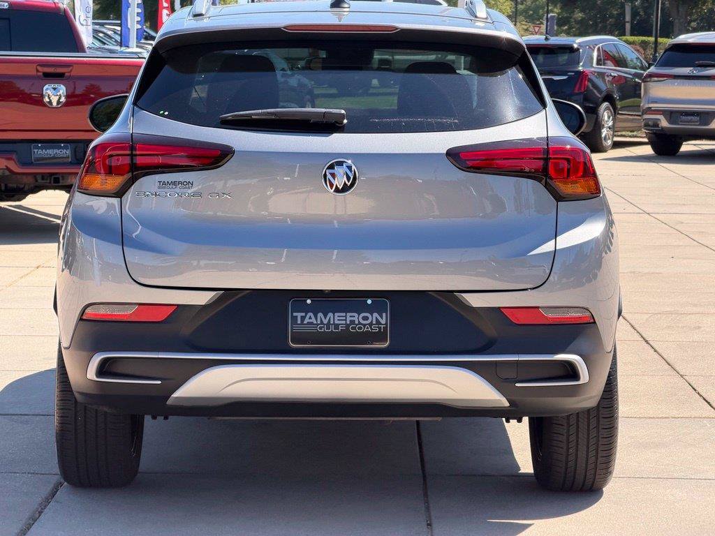 Used 2023 Buick Encore GX Select FWD image 3