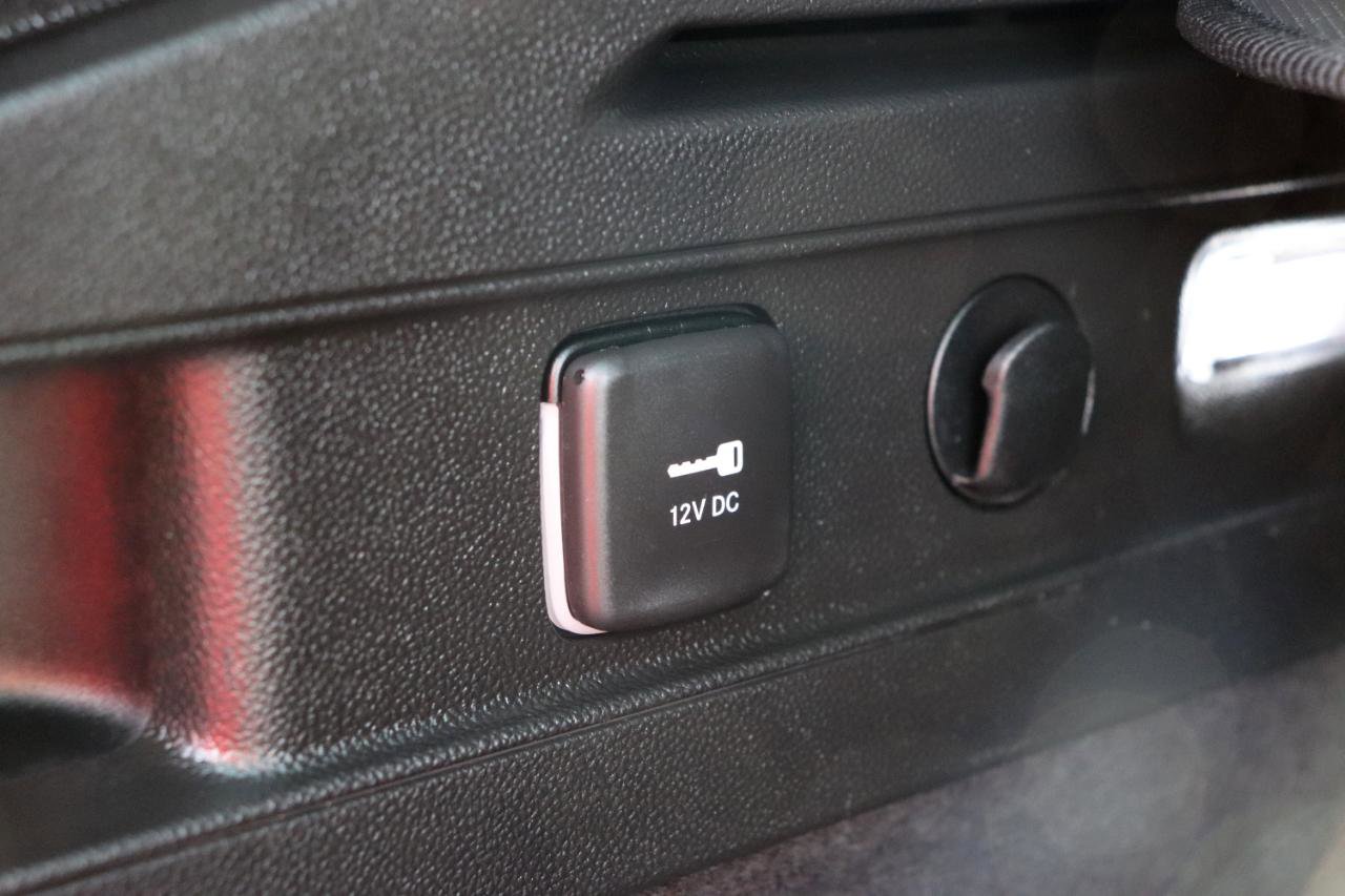 Used 2023 Maserati Grecale GT image 58