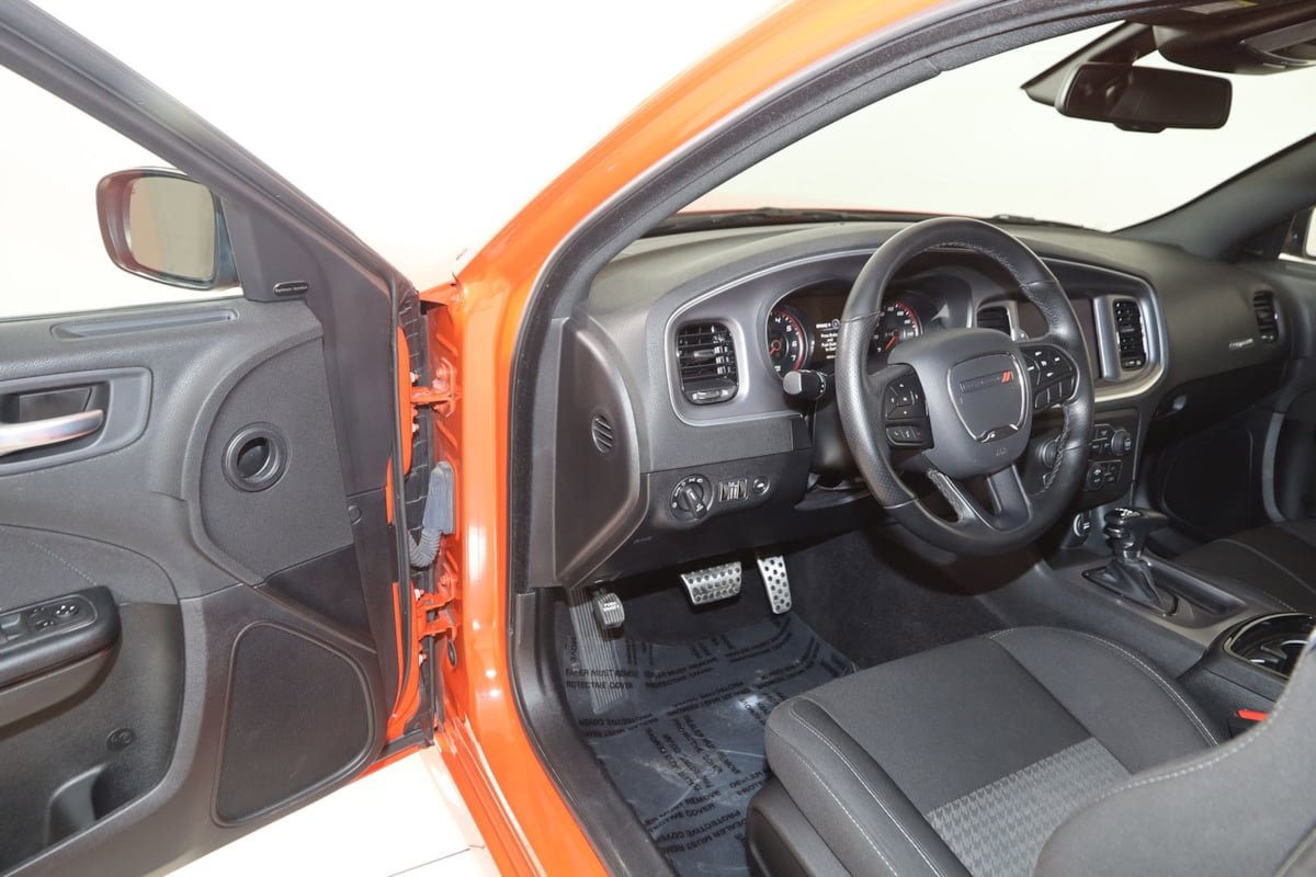 Used 2022 Dodge Charger R/T w/ Harman/Kardon Audio Group image 52