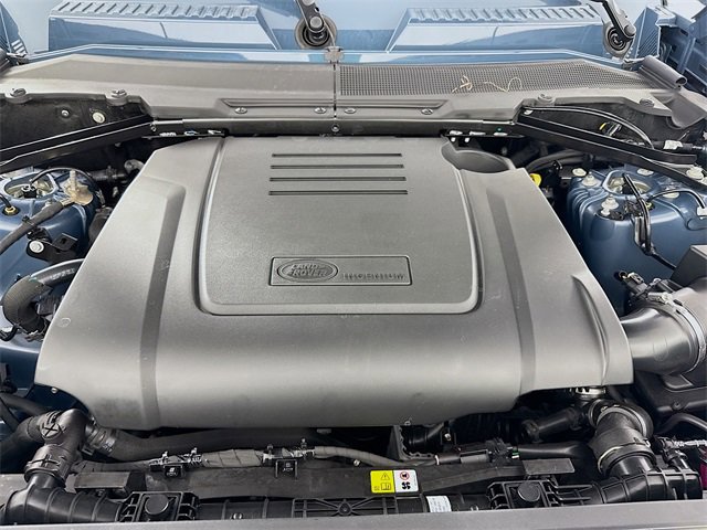 New 2026 Land Rover Defender 110 S image 32