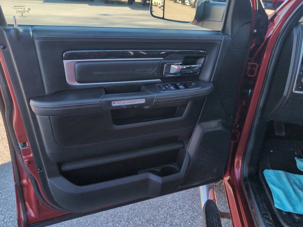 Used 2015 RAM 1500 Limited image 10