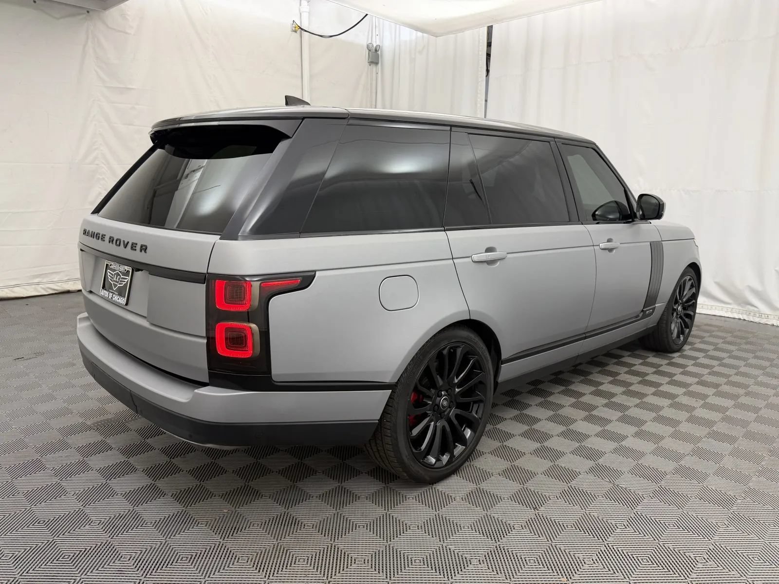 Used 2018 Land Rover Range Rover Long Wheelbase Autobiography AWD/4WD image 5