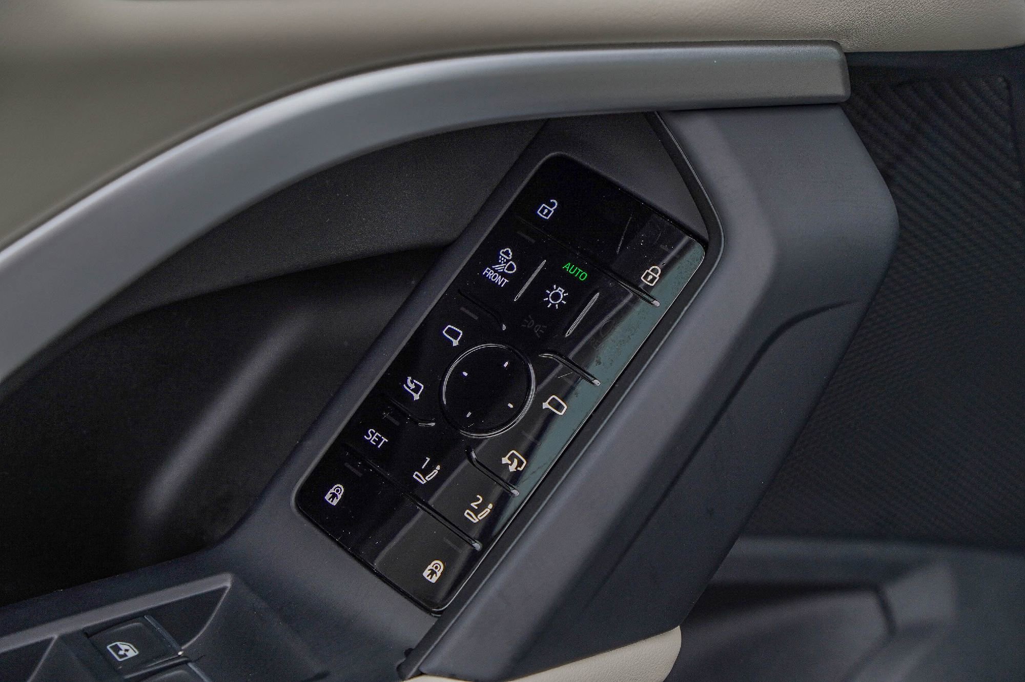 New 2025 Audi Q5 Premium Plus image 16