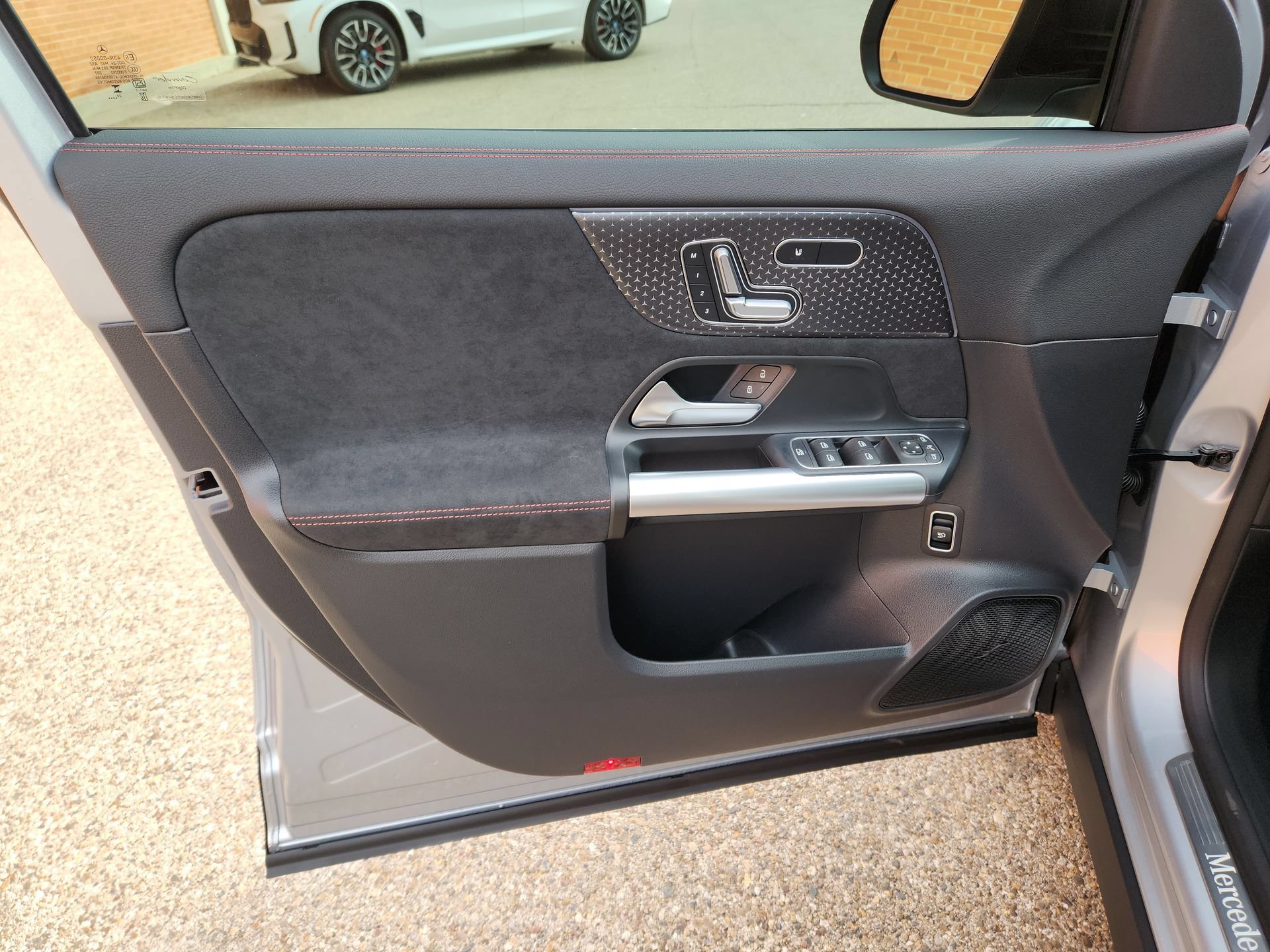 New 2025 Mercedes-Benz GLA 250 4MATIC image 15