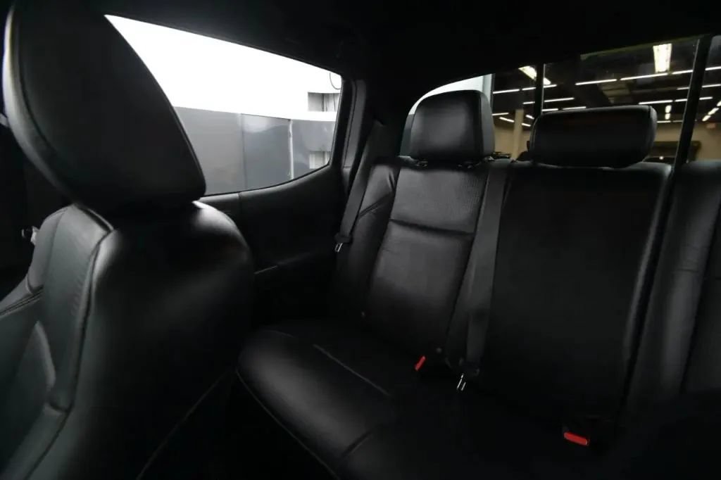 Used 2023 Toyota Tacoma TRD Sport w/ TRD Premium Sport Package AWD/4WD image 44