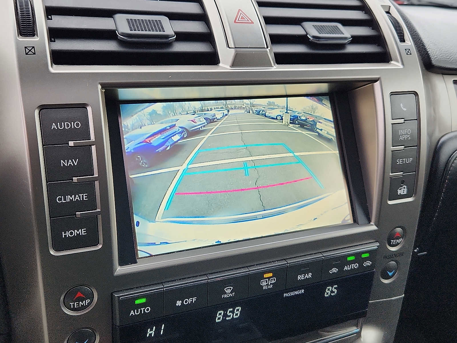 Used 2019 Lexus GX 460 Premium image 18