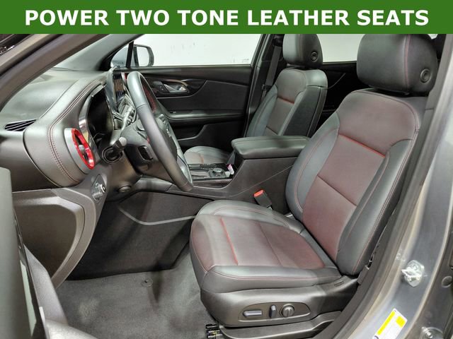 Used 2025 Chevrolet Blazer RS w/ Driver Confidence II Package image 3
