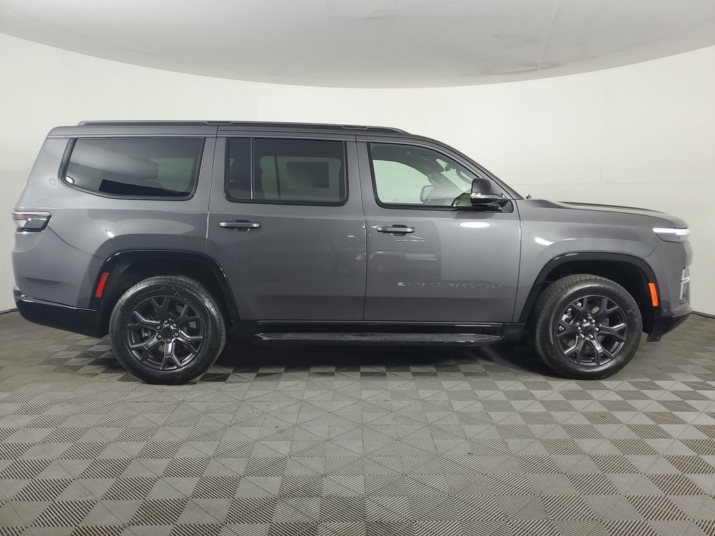 New 2026 Jeep Grand Wagoneer Limited AWD/4WD image 2