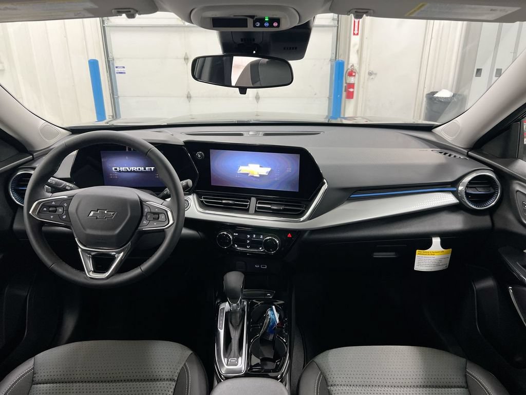 New 2026 Chevrolet Trax LT w/ Driver Confidence Package FWD image 10