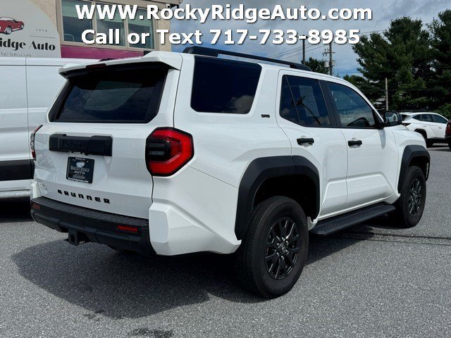 Used 2025 Toyota 4Runner SR5 AWD/4WD image 7