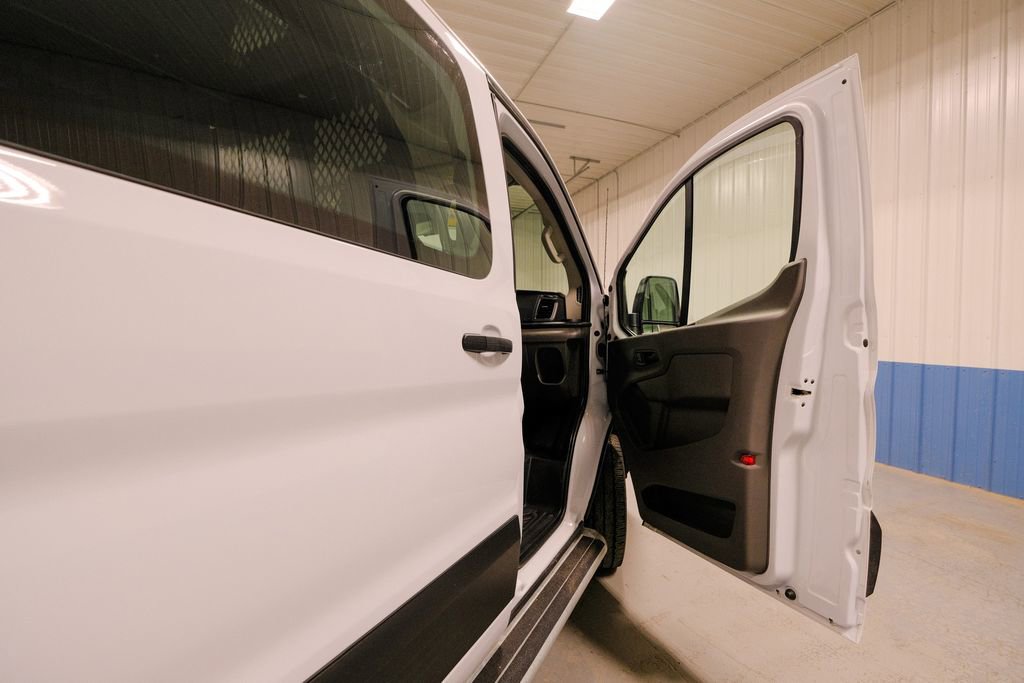 Used 2024 Ford Transit 250 Low Roof w/ Exterior Upgrade Package image 13