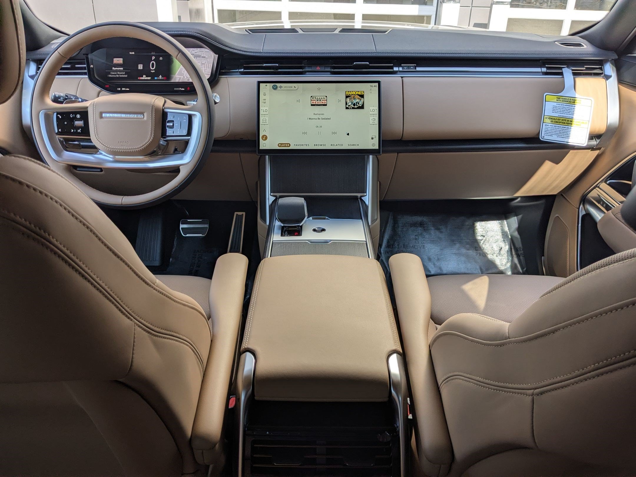 New 2026 Land Rover Range Rover Long Wheelbase SE AWD/4WD image 27