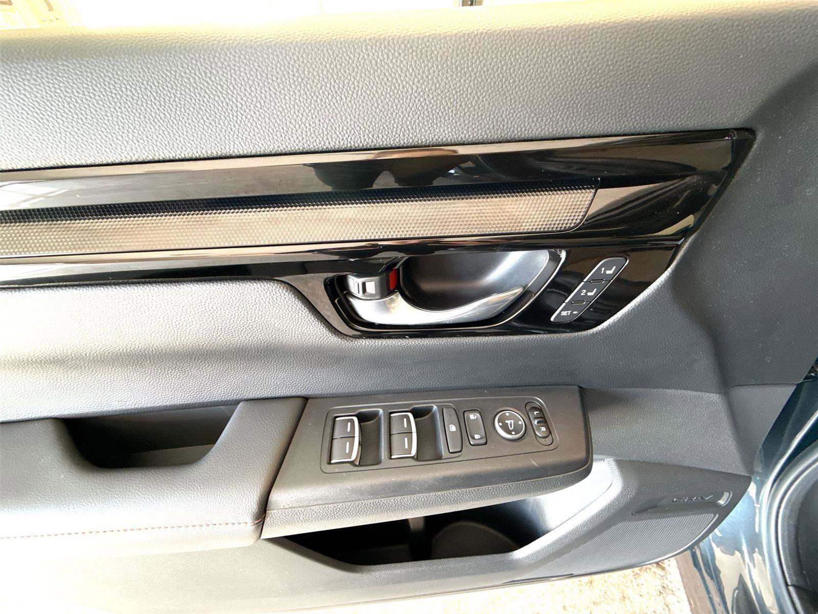 Used 2023 Honda CR-V Sport Touring image 15